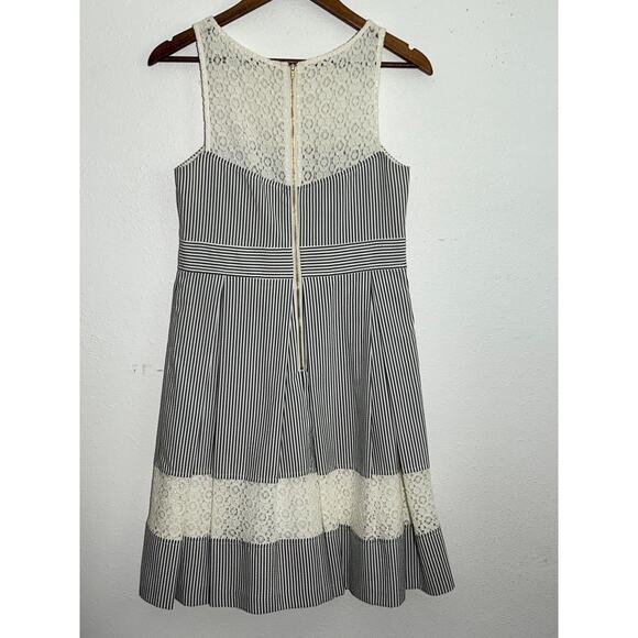 Women's London Times Pinstripe & Lace Seersucker Dress Size 4 Preppy - Picture 2 of 5